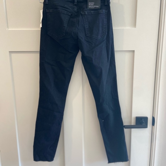J Brand mid rise Blue Jeans - Picture 3 of 3
